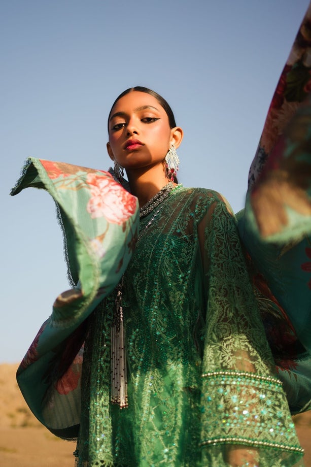 10A | Sana Safinaz | Luxury Lawn 2023