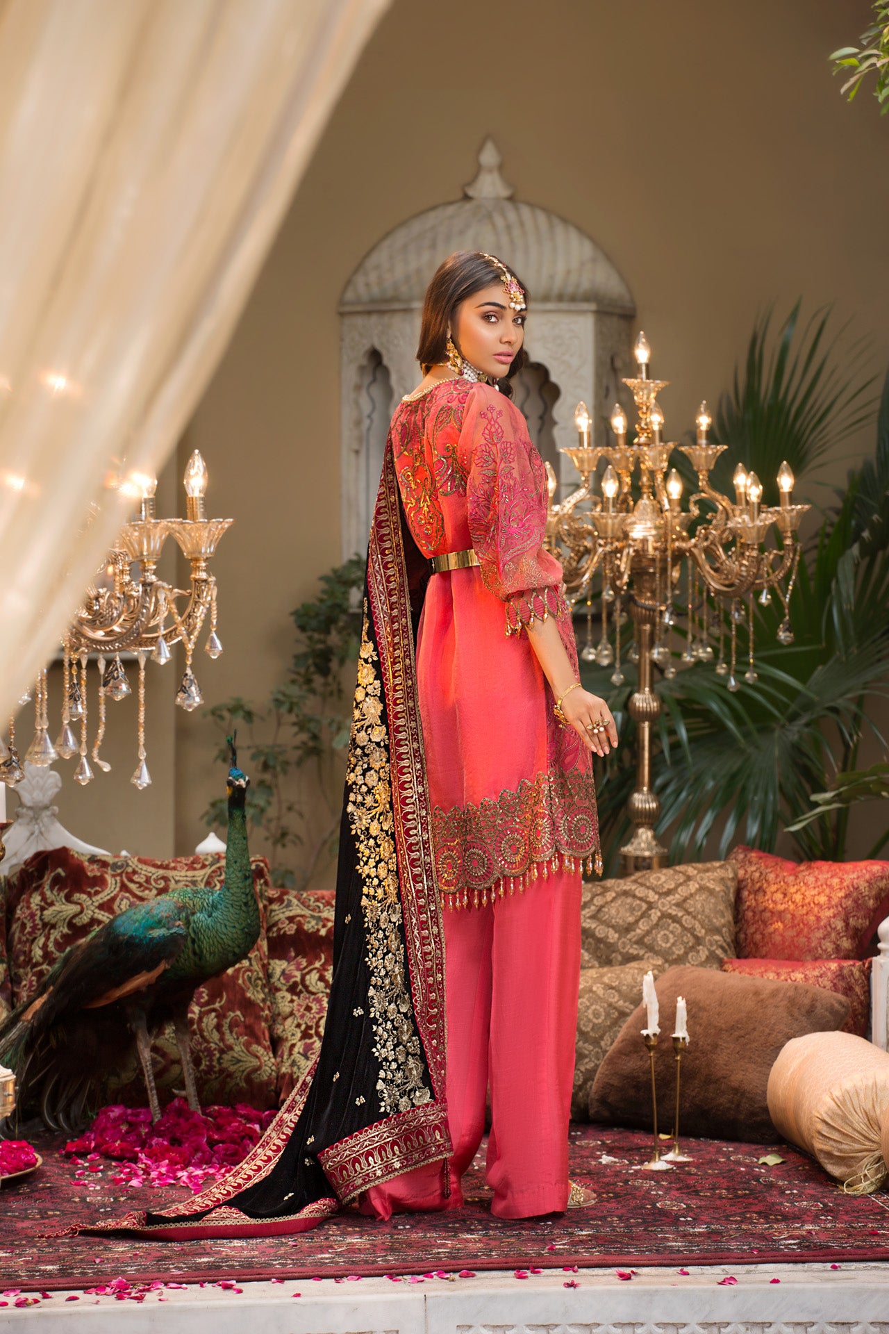 Lotus Fusillade (Javeria Zoa - Látom Volume 2)