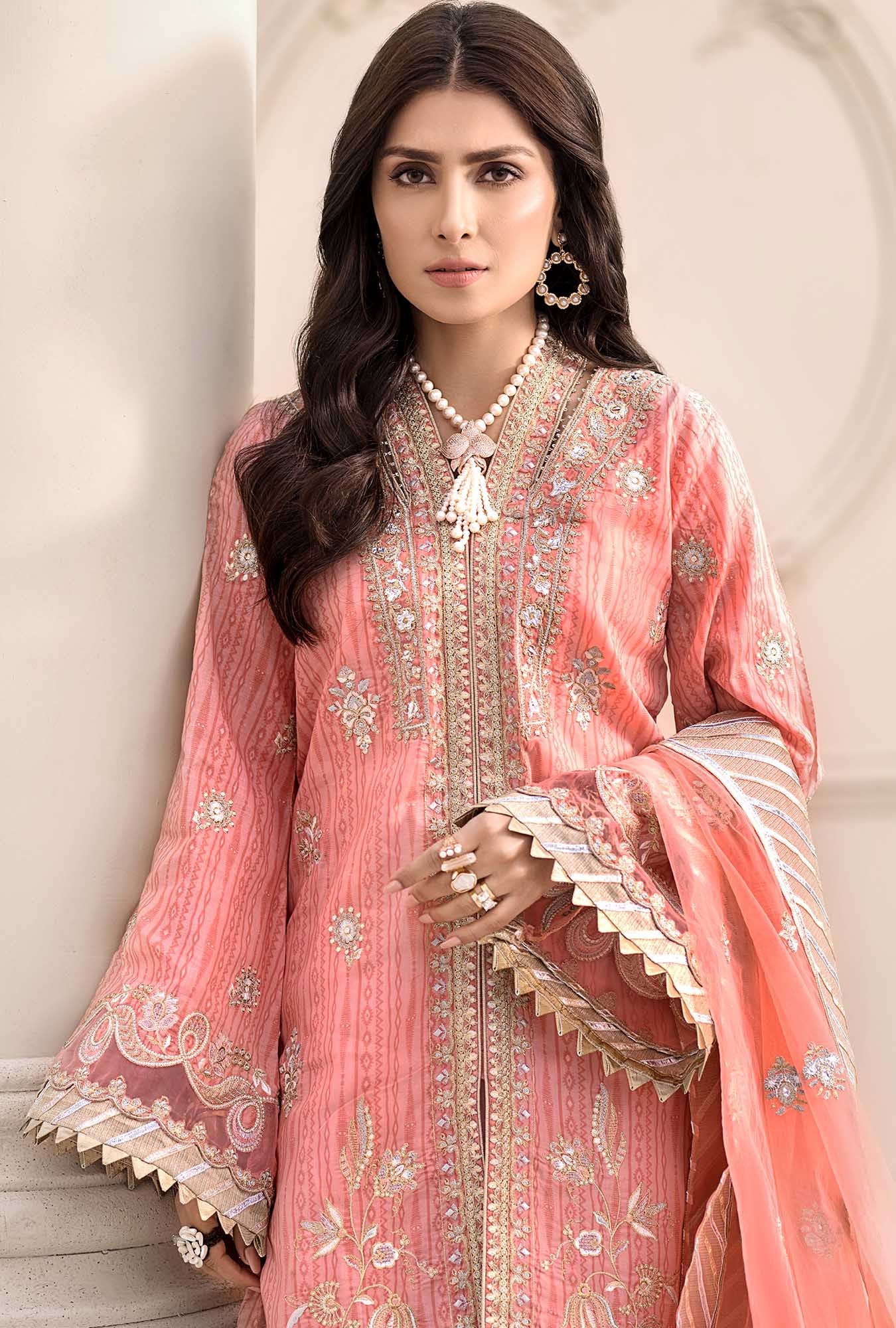 Scintilla-D6-B | Noor by Saadia Asad | Luxury Lawn'20