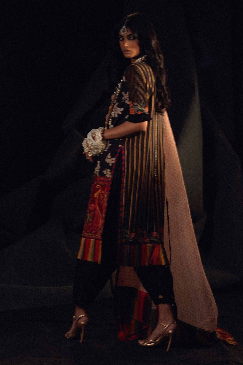 M202-003A-Cm | Sana Safinaz | Muzlin Luxury'20