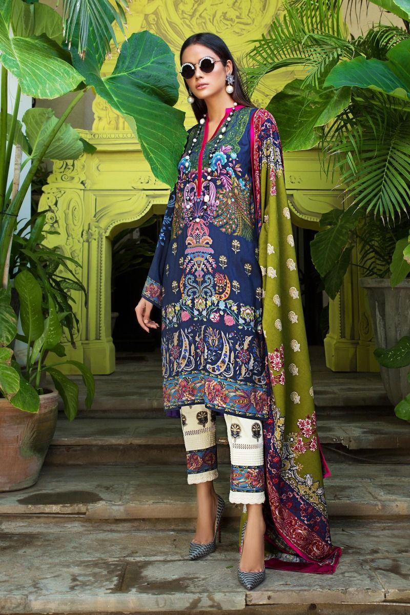 01 A (Sana Safinaz - Mahay Winter'19)