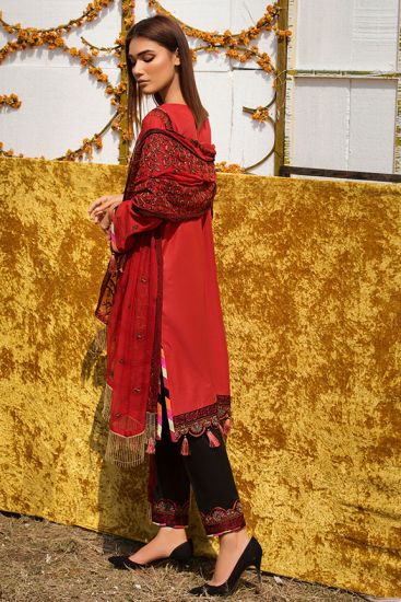 2211-PASSION-PAISLEY