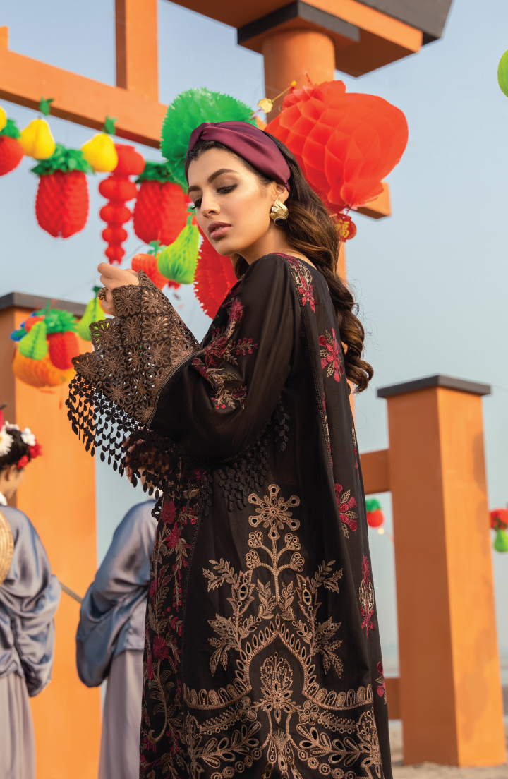 IL21-09 Phantom | Iznik | Luxury Lawn 2021