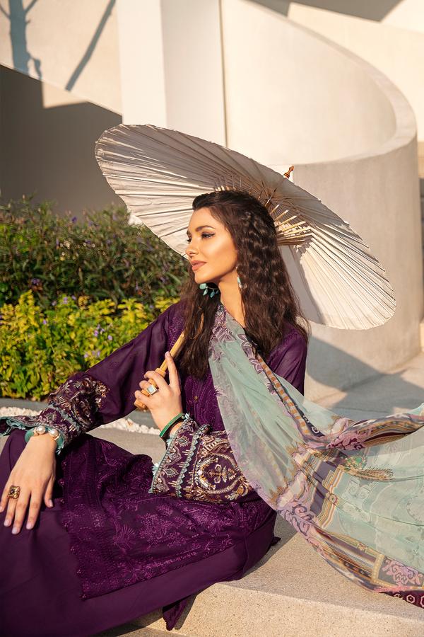 Stallion | Baroque | Swiss Voile 2020
