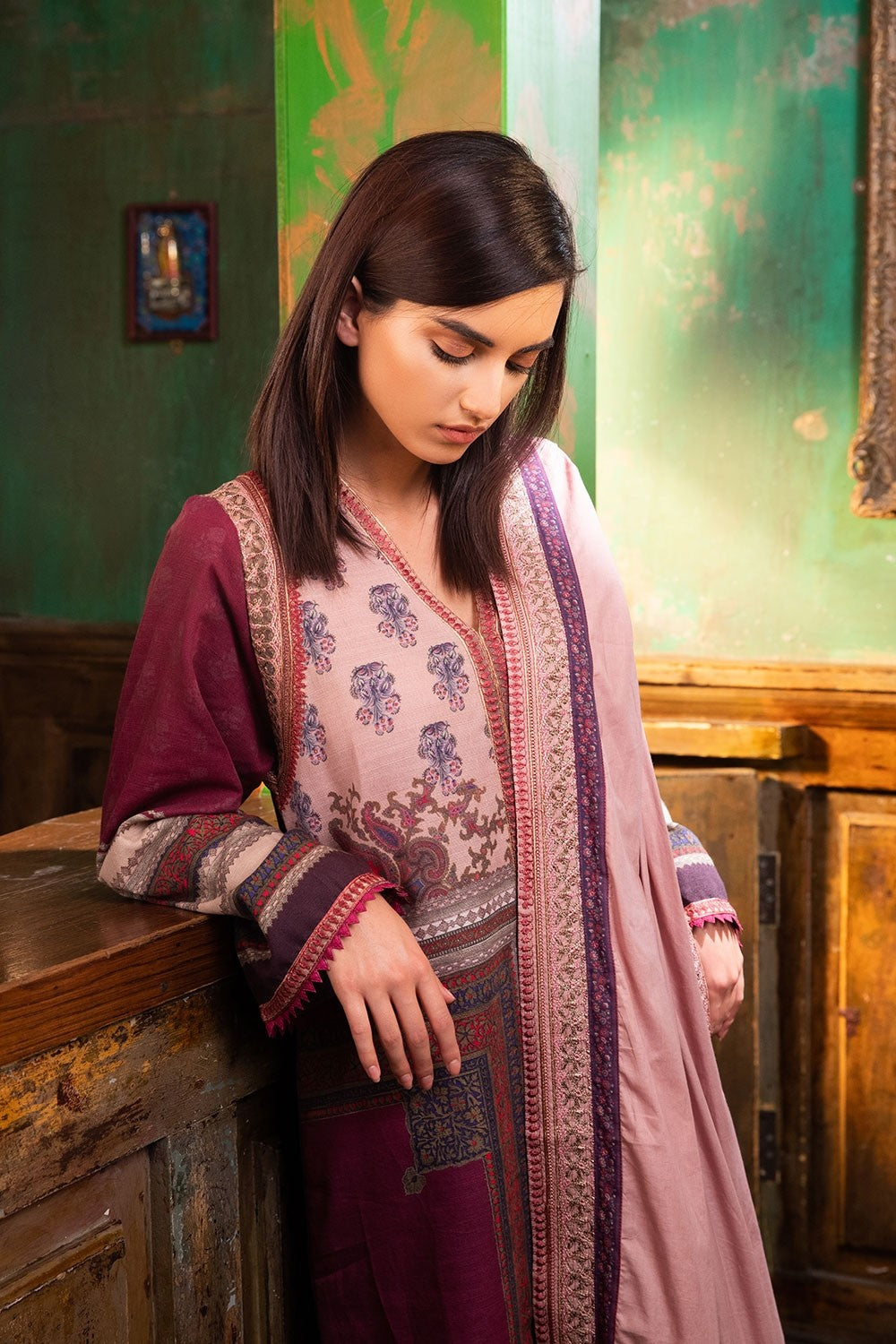 5B (Sobia Nazir Winter Collection 2020)