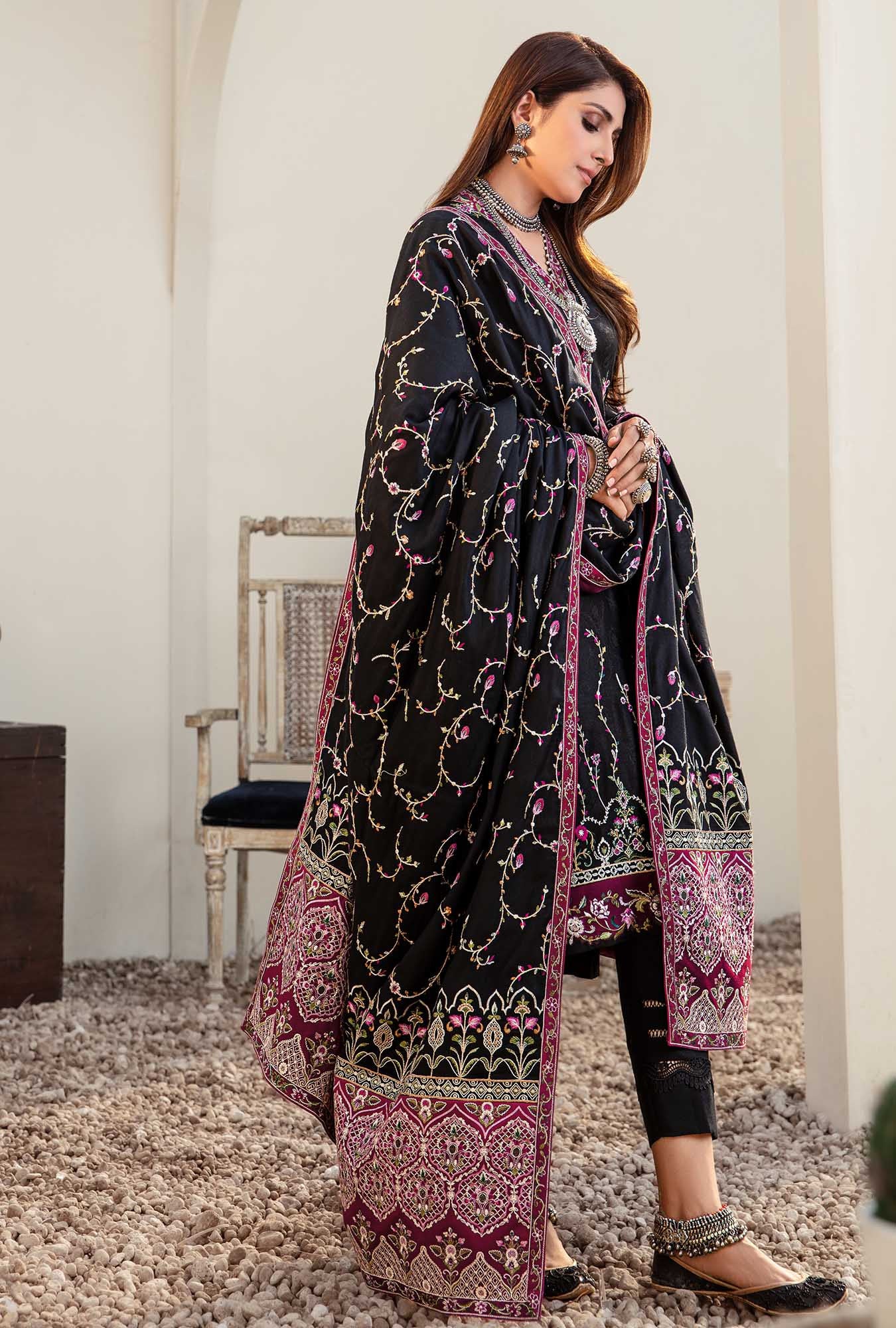 D1- Black | Noor by Saadia Asad | Embroidered Shawl'20