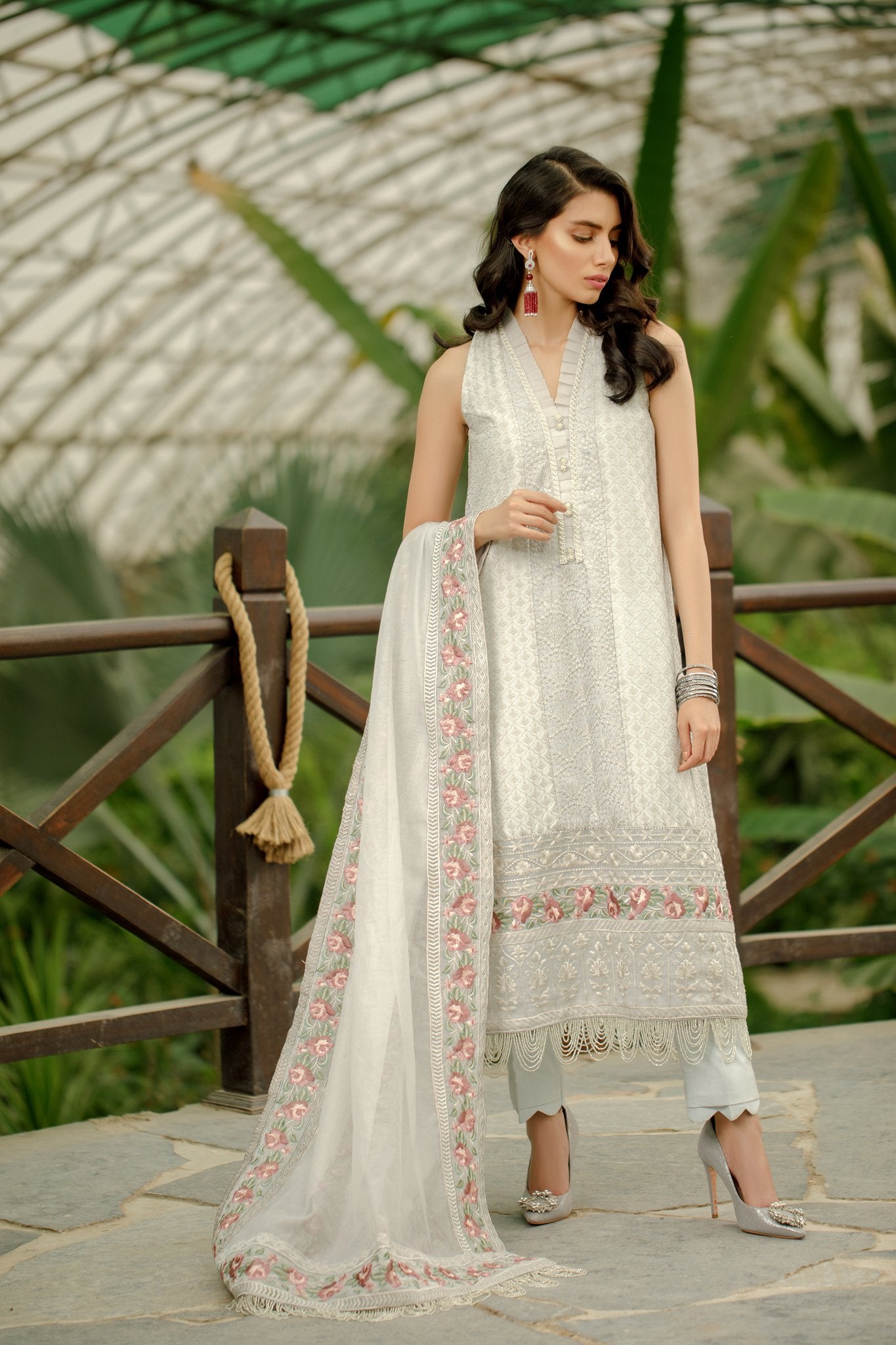4B Grey - Zarqash Lawn 2019