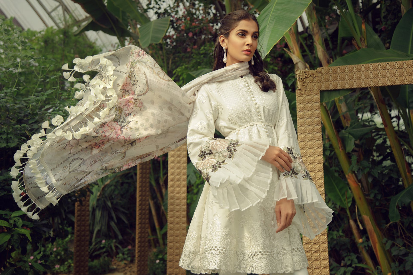 5B Milky White - Zarqash Lawn 2019