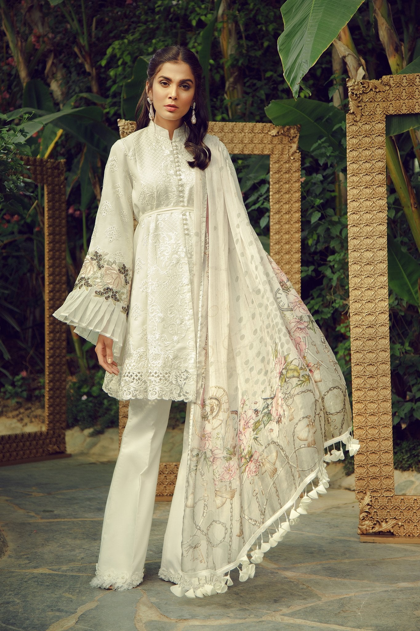 5B Milky White - Zarqash Lawn 2019