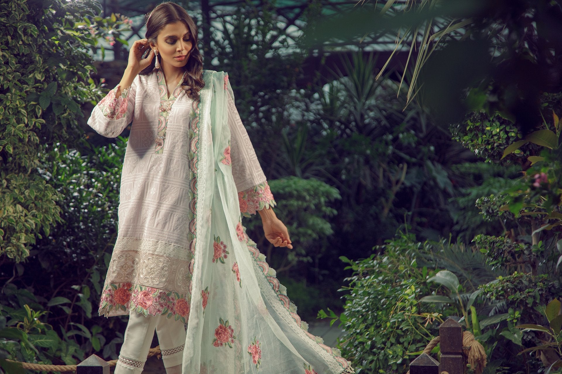 9 Lavender - Zarqash Lawn 2019