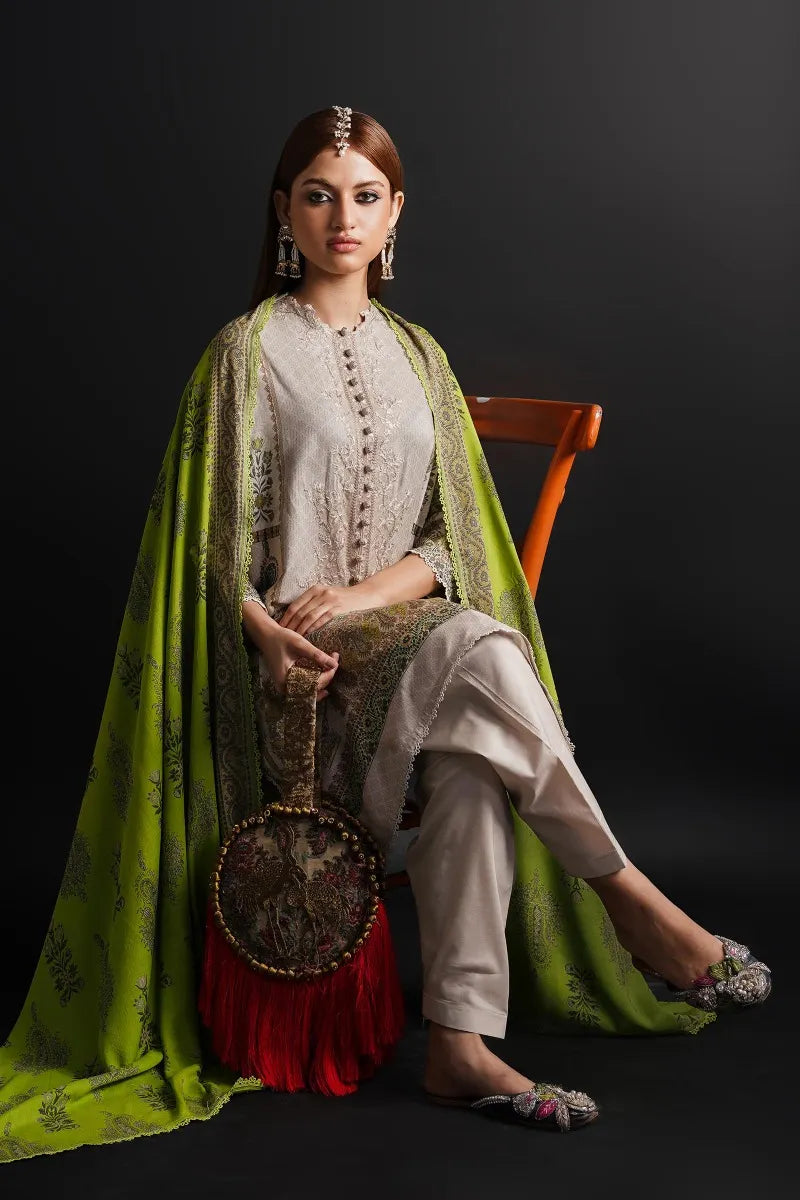 Sana Safinaz | Mahay Winter 2023 – Ayat B Wardrobe