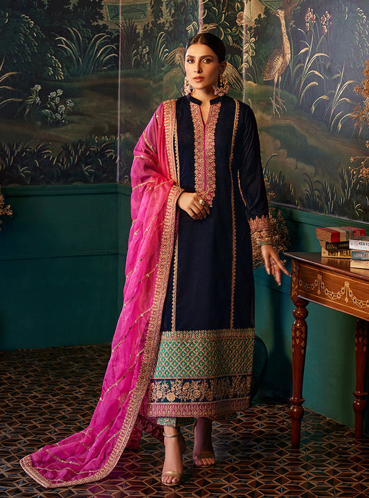 AMIRA | Zainab chottani | velvet Collection 2023