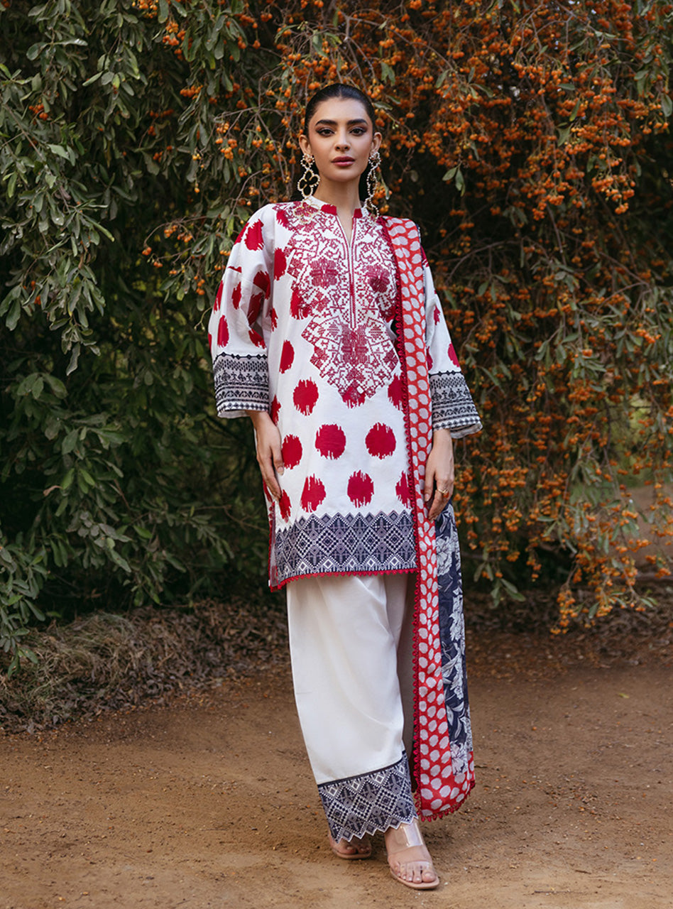 FREYA - D 10A | Zainab Chottani | Tahra Lawn 2024