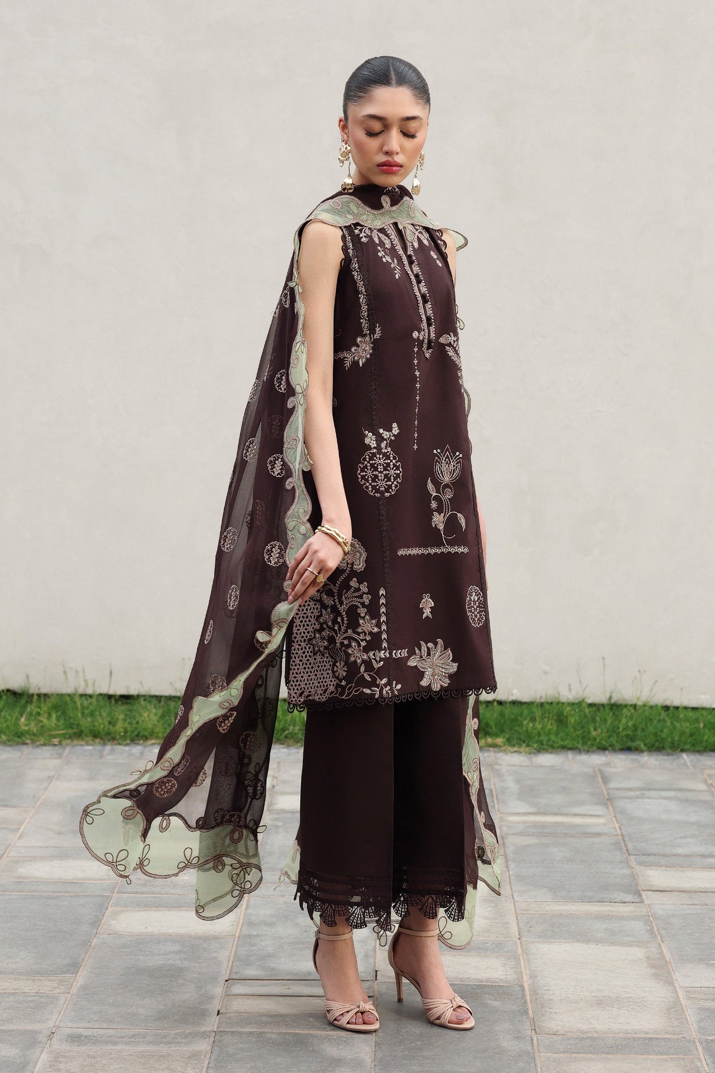 QKL-15 YASRA | Qalamkar |  Qline Lawn Drop II Collection 2026