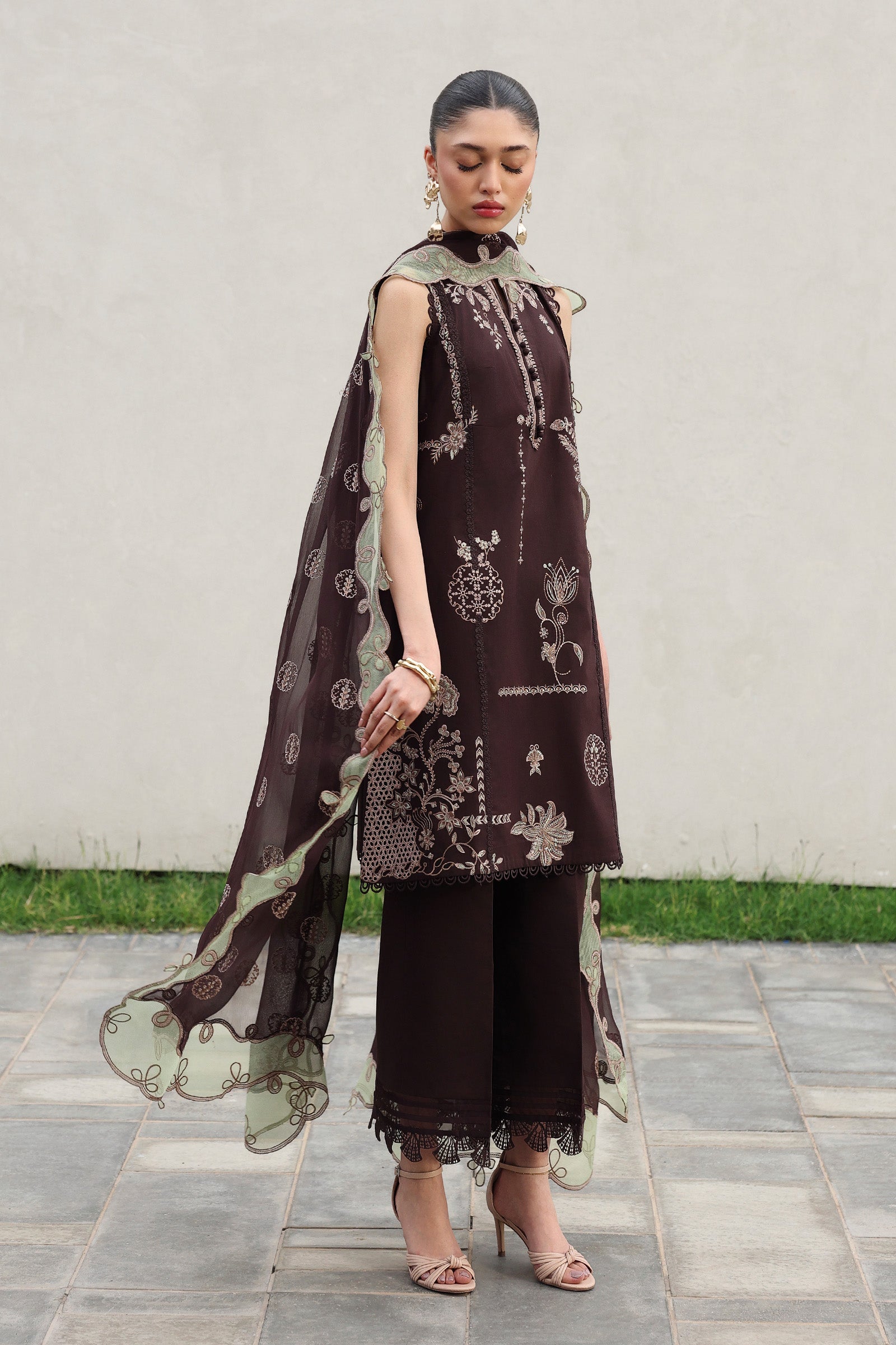 QKL-15 YASRA | Qalamkar |  Qline Lawn Drop II Collection 2026