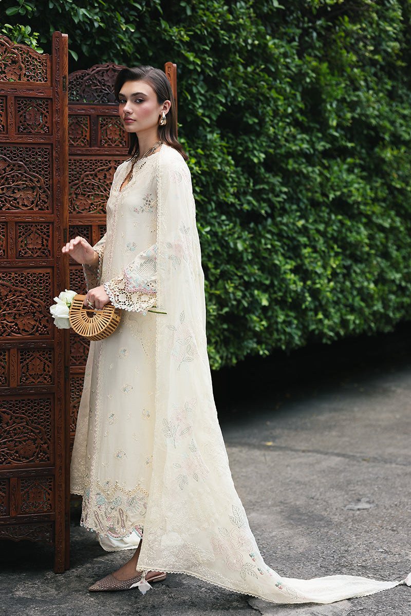 RP-01 SAVERA | Qalamkar | Qline Lawn Drop 1 Collection 2026