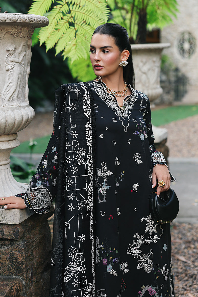 RP-07 OBSIDIAN | Qalamkar | Qline Lawn Drop 1 Collection 2026