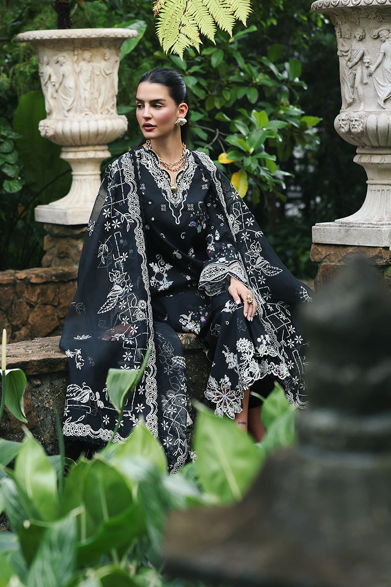 RP-07 OBSIDIAN | Qalamkar | Qline Lawn Drop 1 Collection 2026