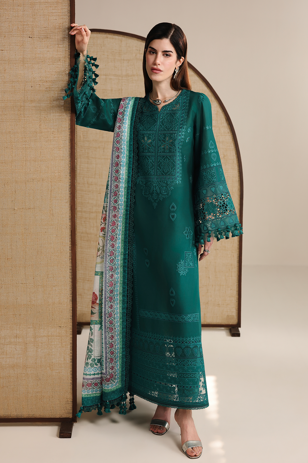 IL26-D03 | Jazmin | Iris Luxury Spring Summer Lawn Collection 2026