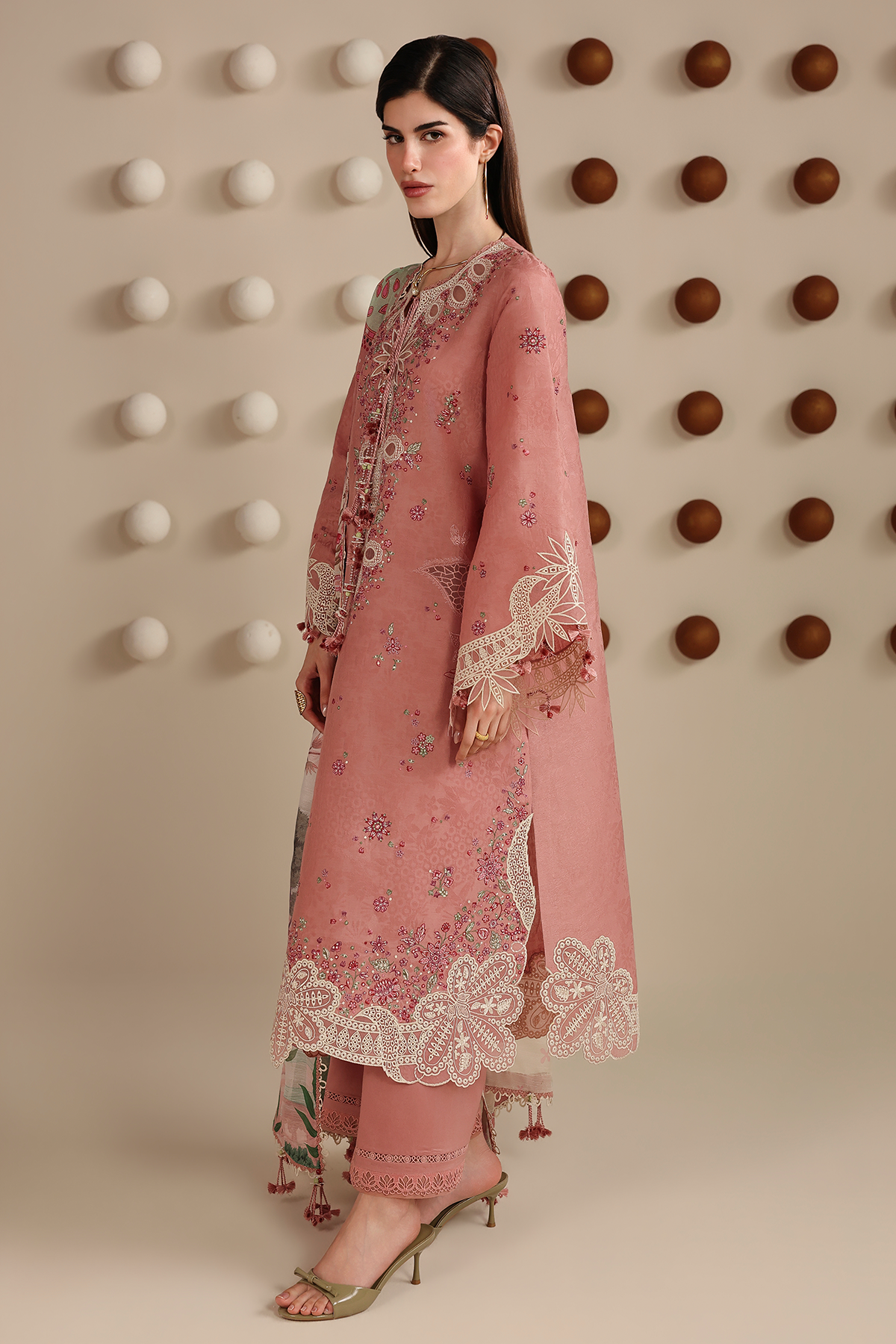 IL26-D04 | Jazmin | Iris Luxury Spring Summer Lawn Collection 2026