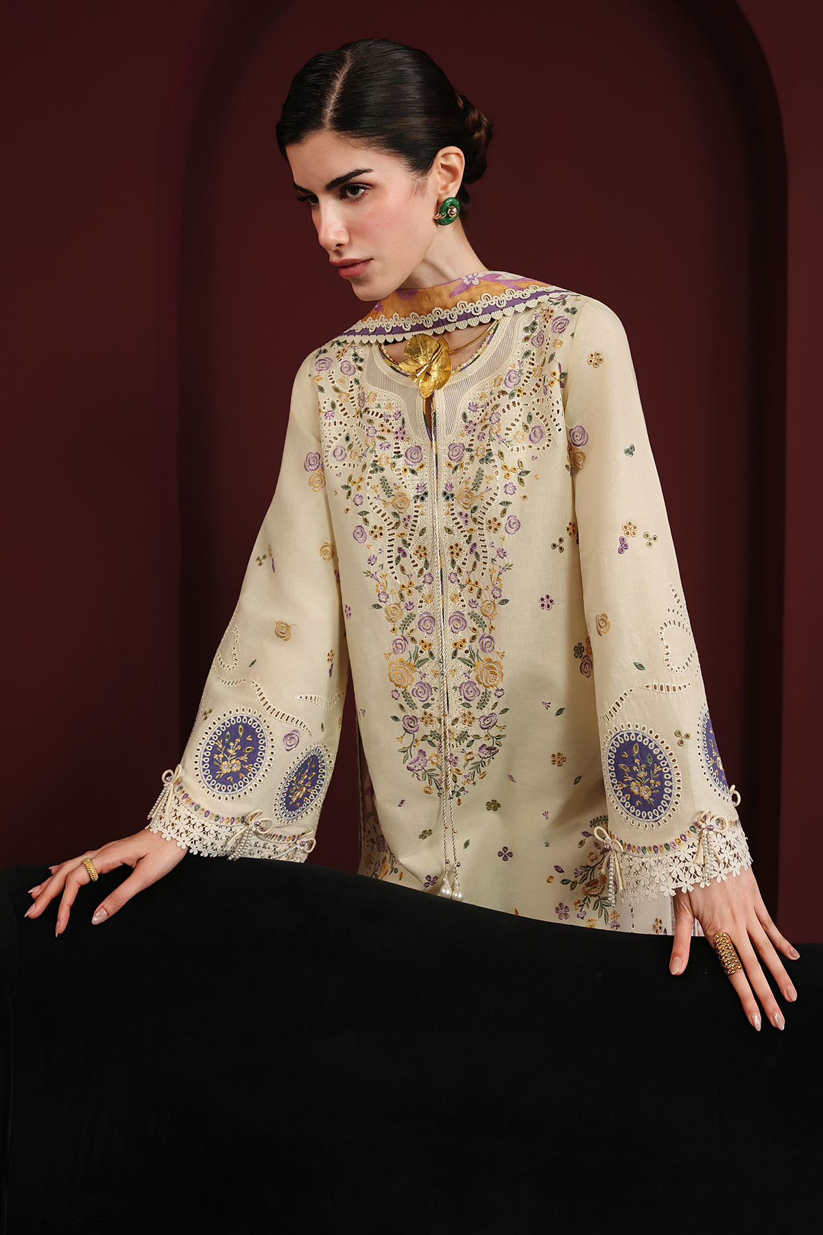 IL26-D01 | Jazmin | iris Luxury Spring Summer Lawn Collection 2026