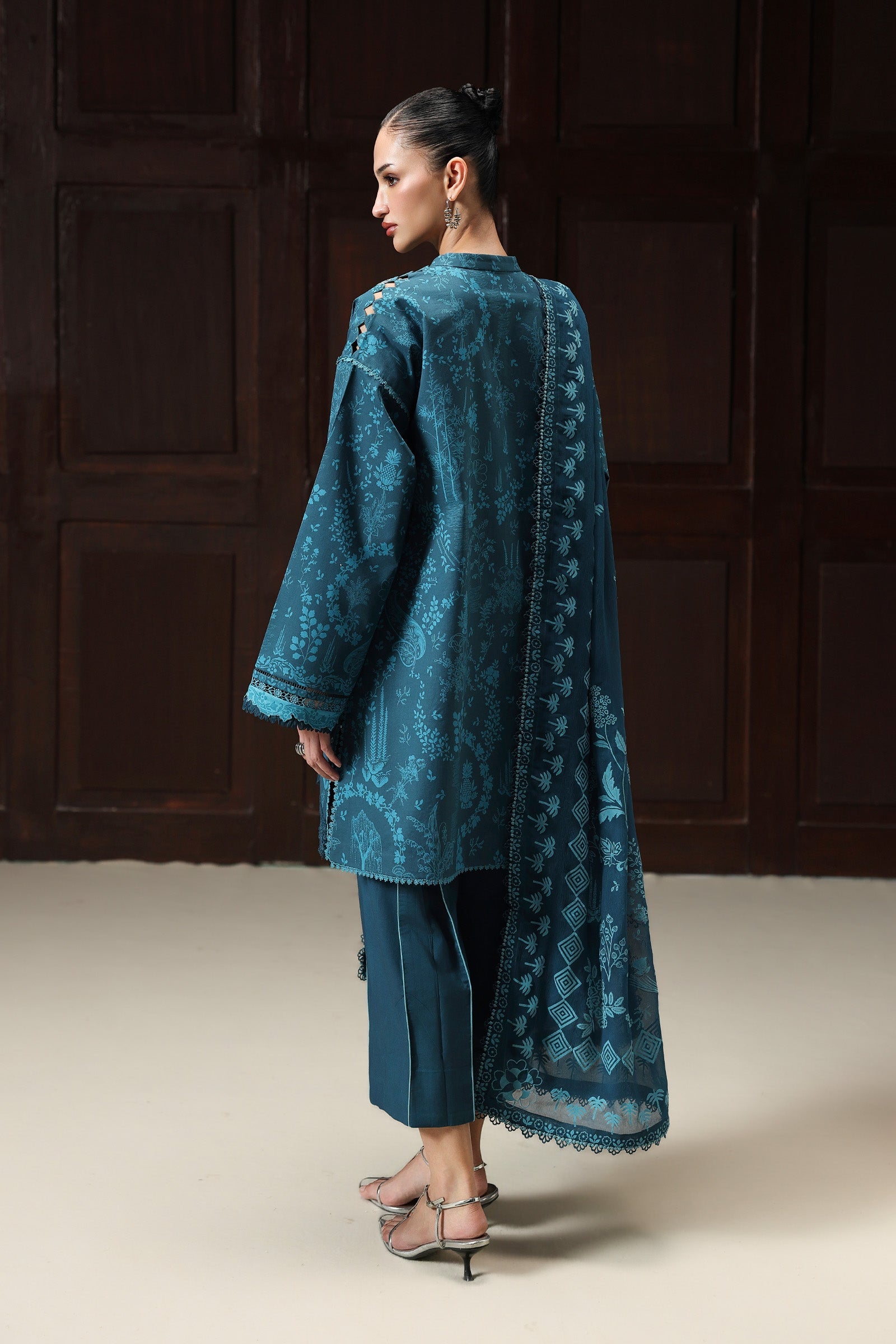 QQP-06 (A) ALYRA | QALAMKAR | QPRINTS DROP II LAWN 2026