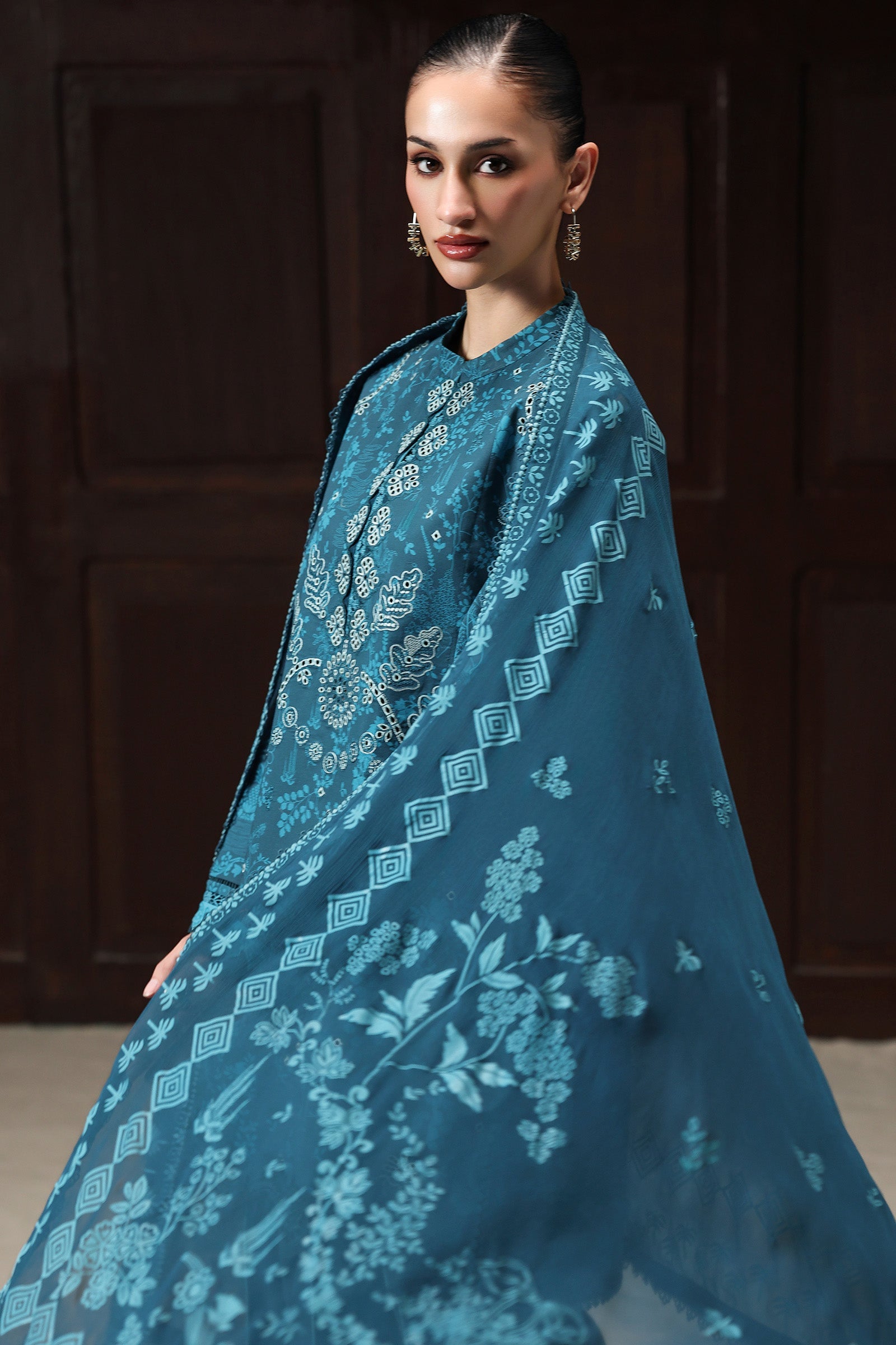 QQP-06 (A) ALYRA | QALAMKAR | QPRINTS DROP II LAWN 2026