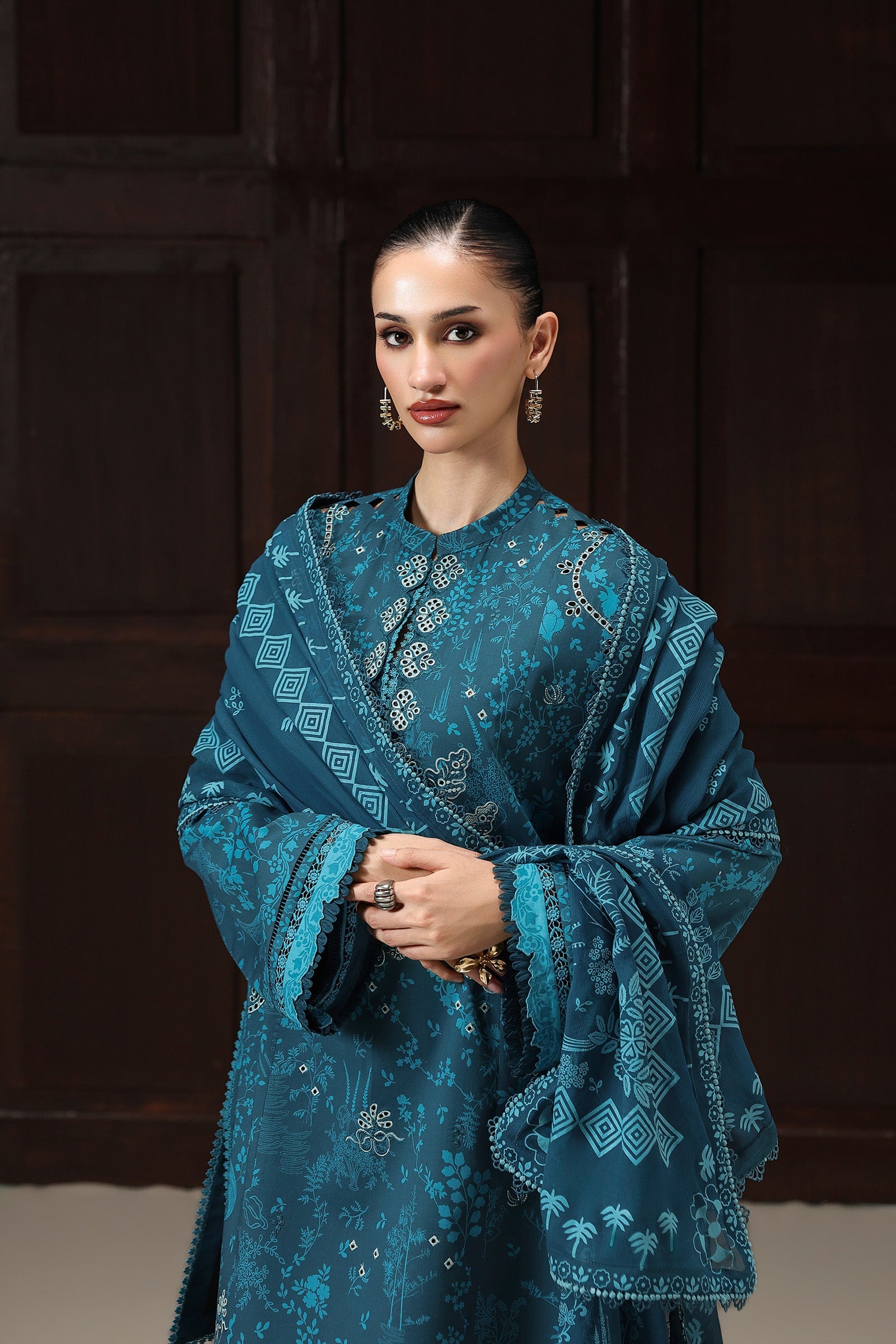 QQP-06 (A) ALYRA | QALAMKAR | QPRINTS DROP II LAWN 2026