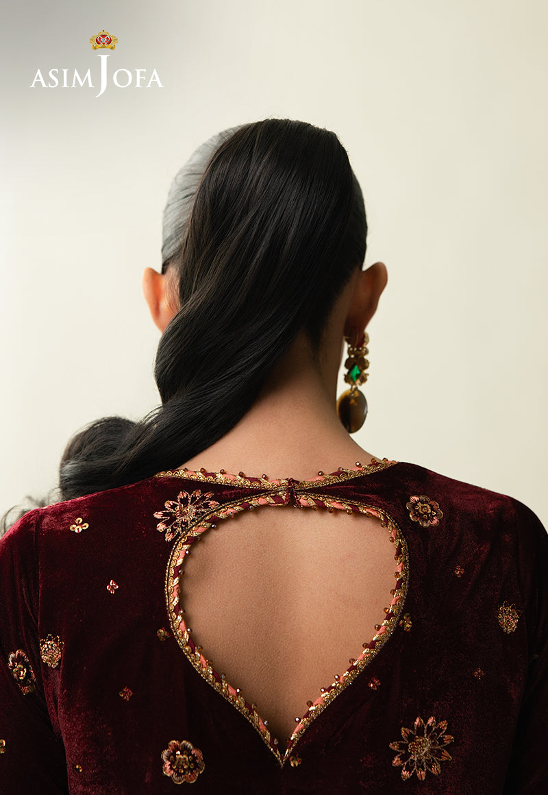 AJULM-07 | Asim Jofa | Makhmal Embroidered Velvet Collection 2025
