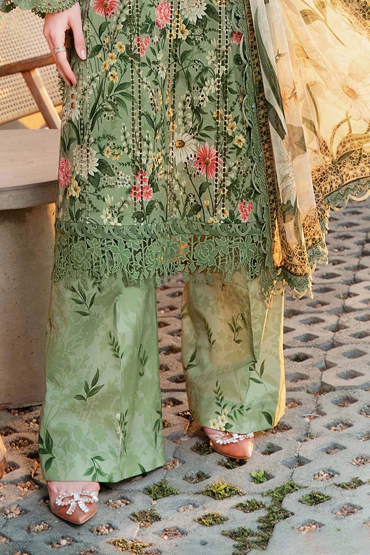 MPT-2508-B | Maria B | Mprints Lawn 2025