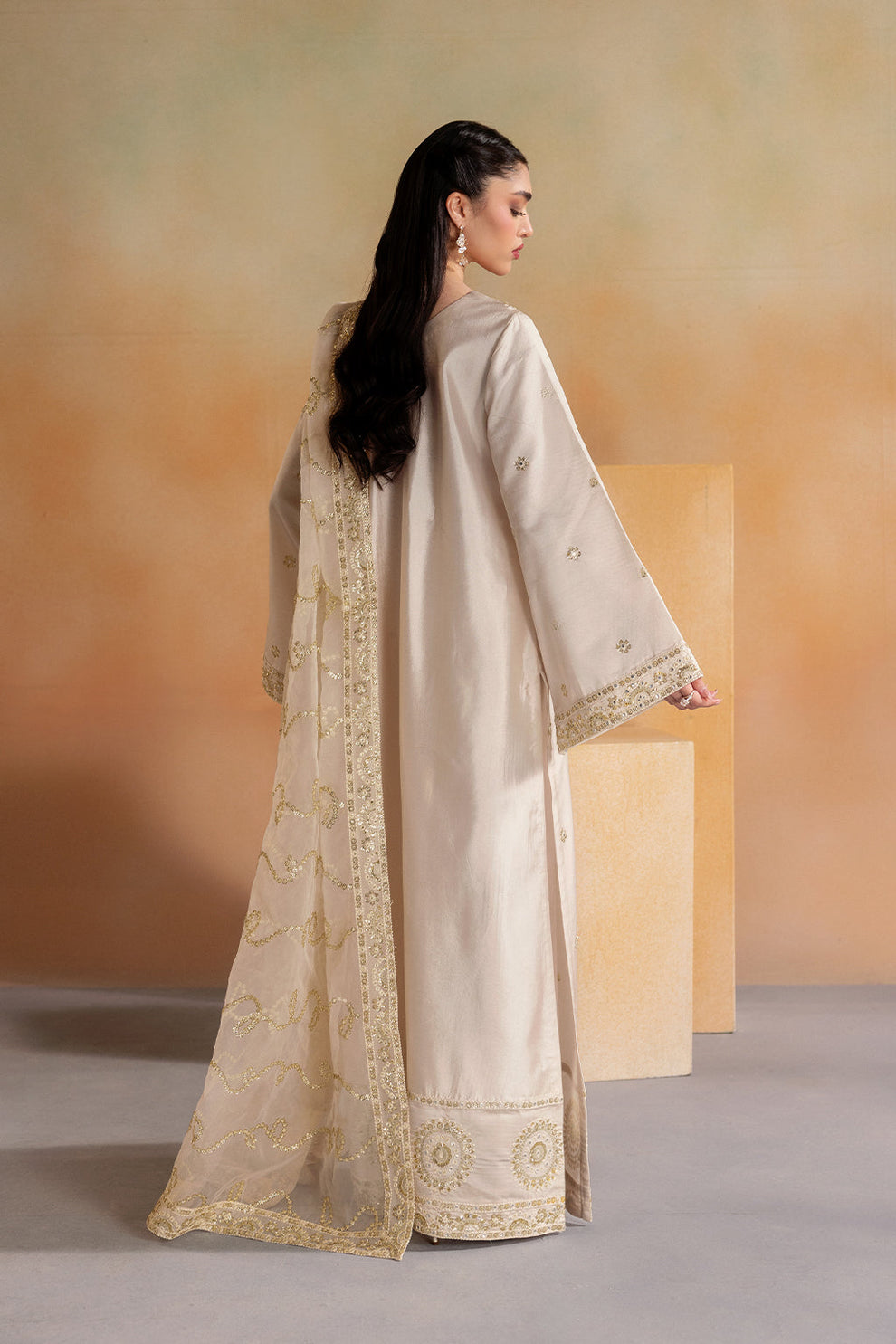 HAVEN | Emaan Adeel | Elara Sheesha Silk Collection 2026