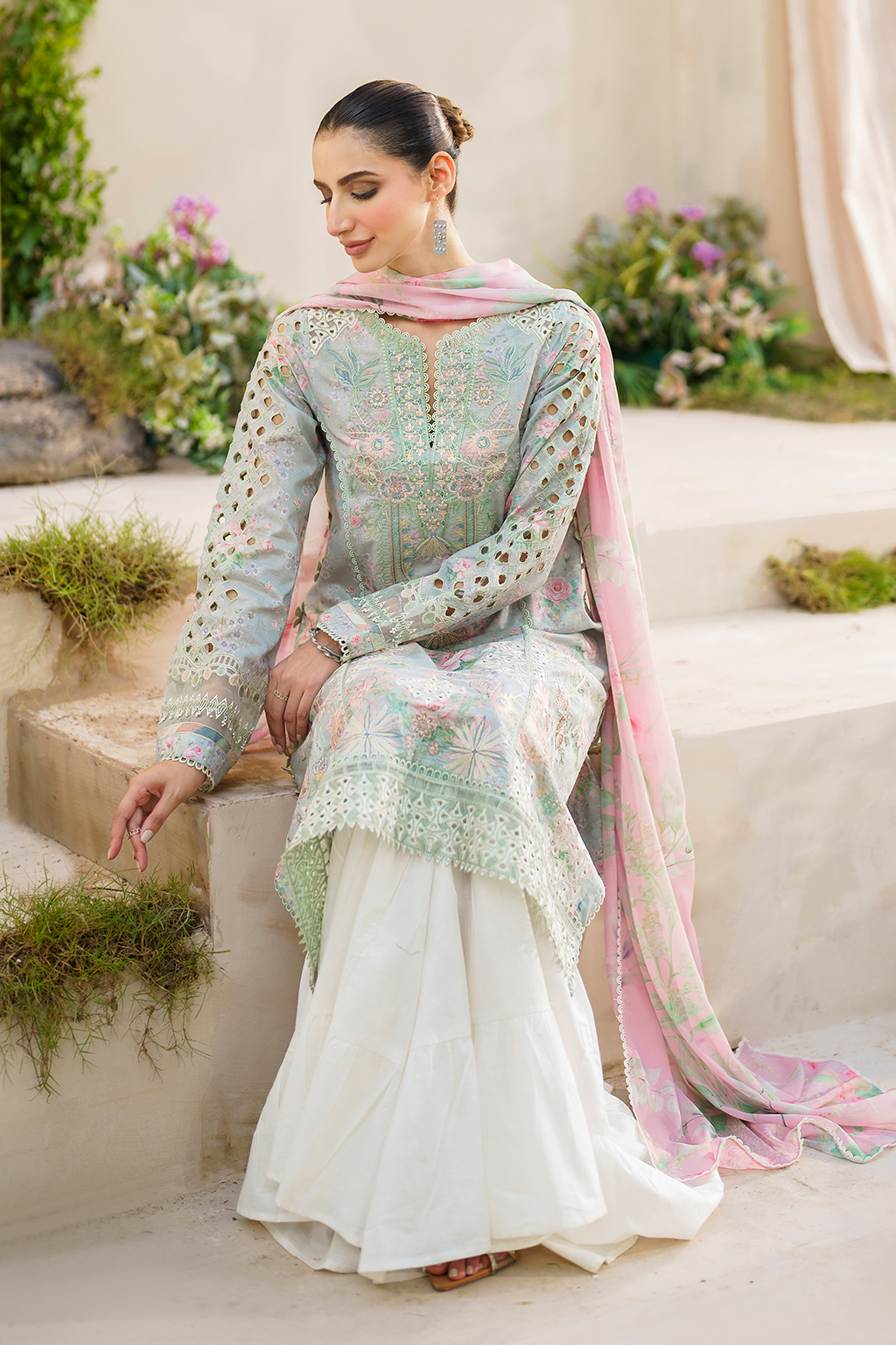 SFL-07 | Iznik | Festive Lawn Collection 2024