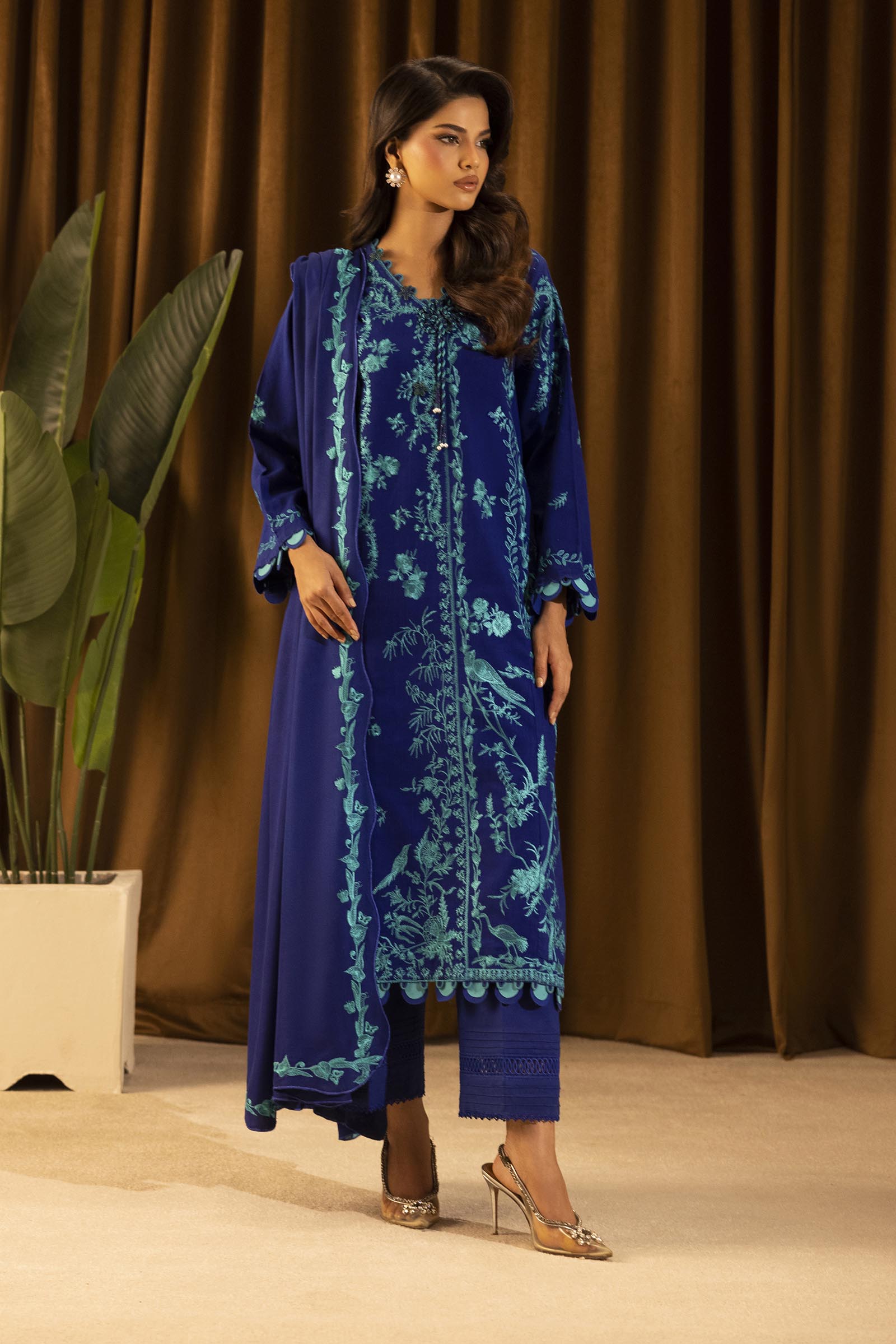 M253-010B-3CP | Sana Safinaz Muzlin Winter Collection 2025