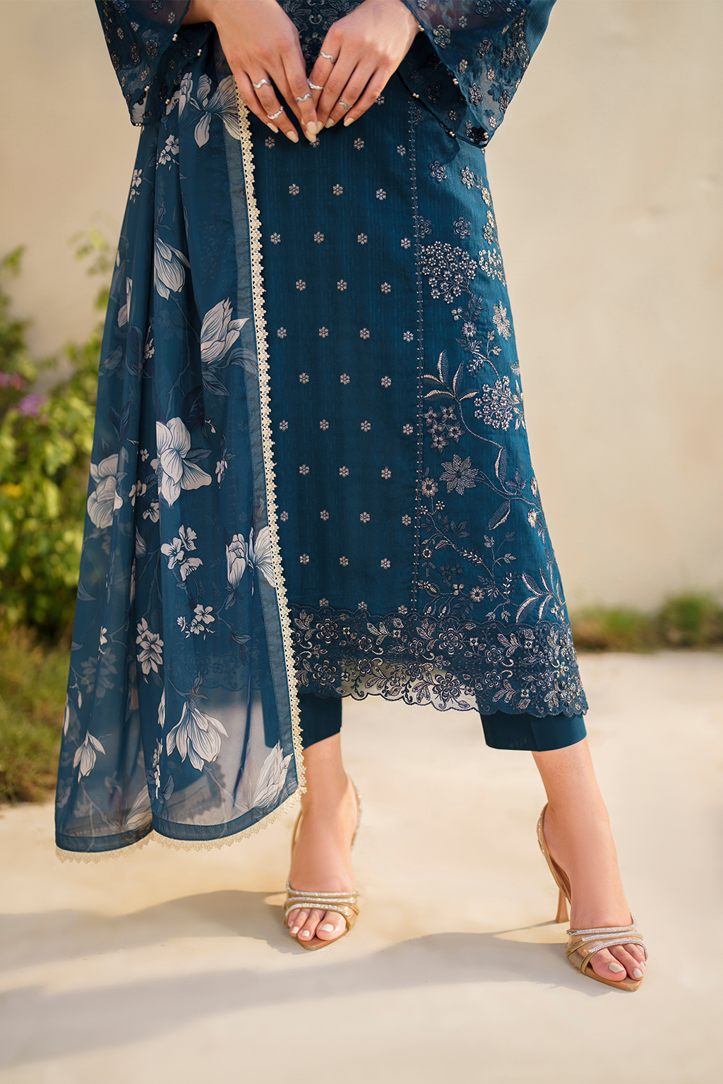 SFL-01 | Iznik | Festive Lawn Collection 2024