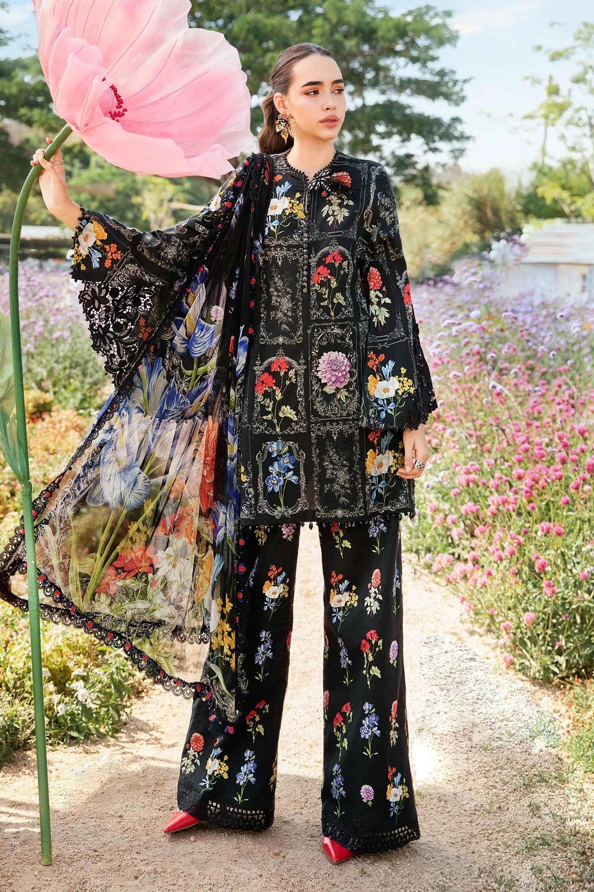 MPT-2511-B | Maria B | Mprints Lawn 2025