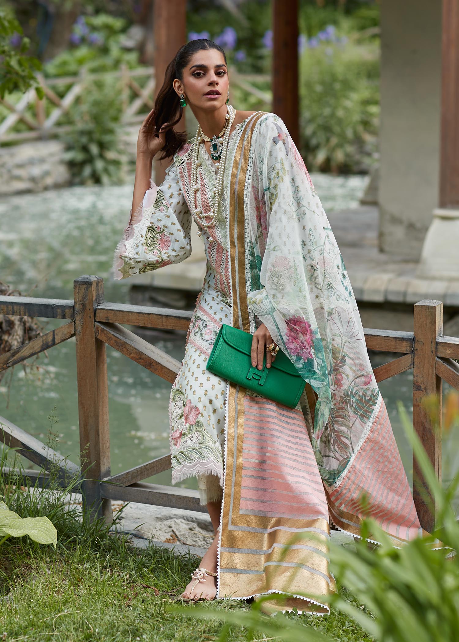 D-5A |  Saira Shakira | Crimson | Luxury Lawn 2023