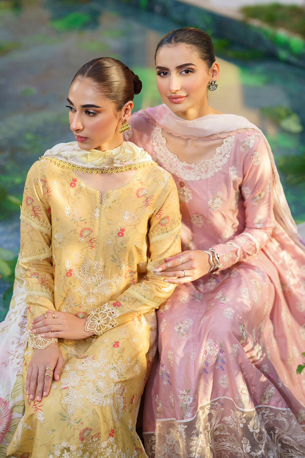 SFL-09 | Iznik | Festive Lawn Collection 2024