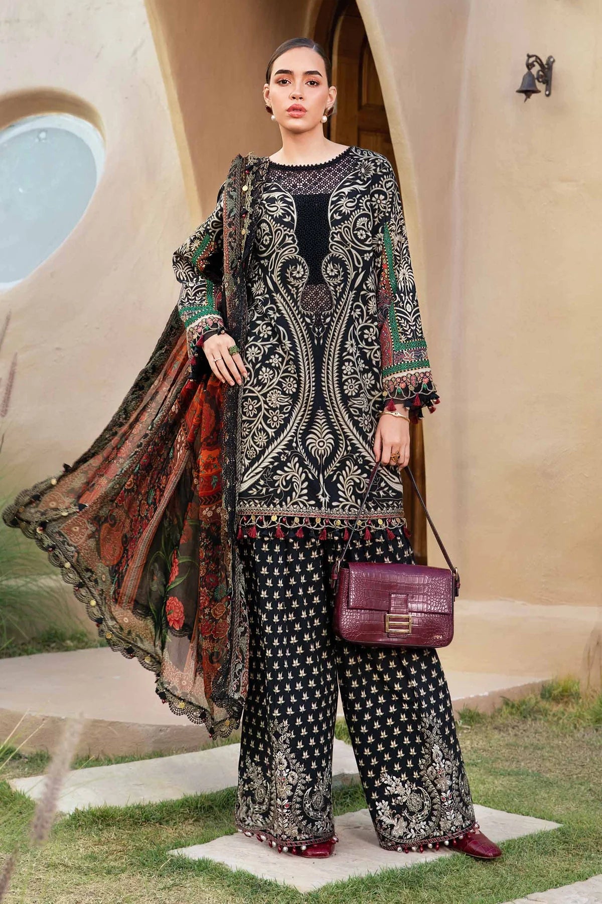 MPT-2512-B | Maria B | Mprints Lawn 2025