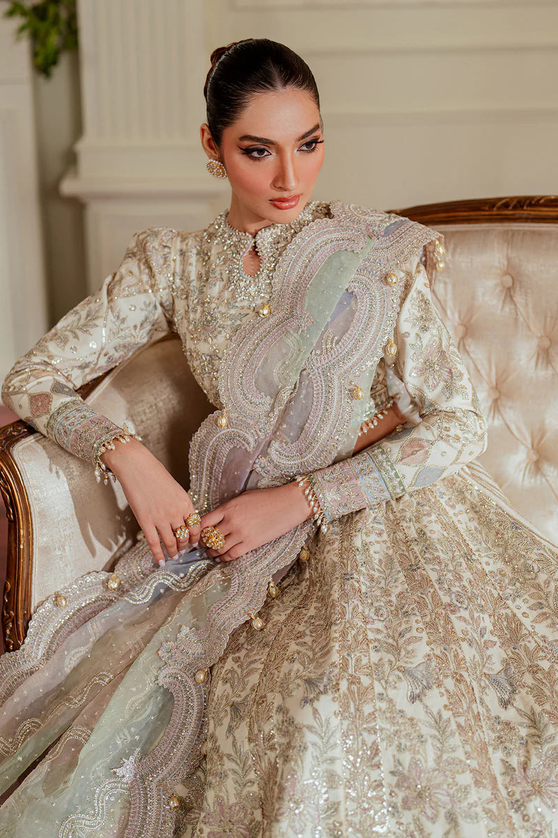 CH13-06 | Baroque | Chantelle Formal Collection 2024
