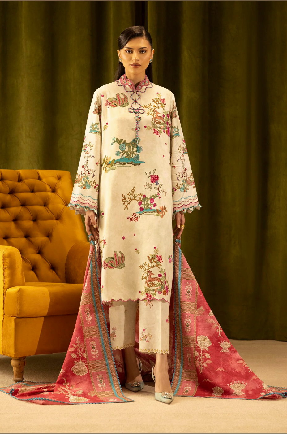 M253-014A-3CQ | Sana Safinaz Muzlin Winter Collection 2025