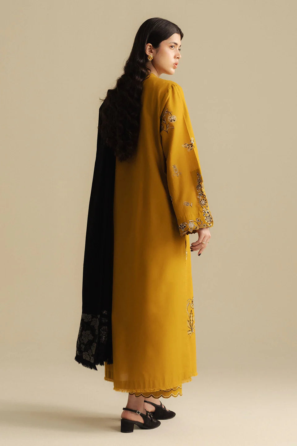Dawn 5A | Coco By Zara Shahjahan Winter Edit| Unstitched Collection 2025