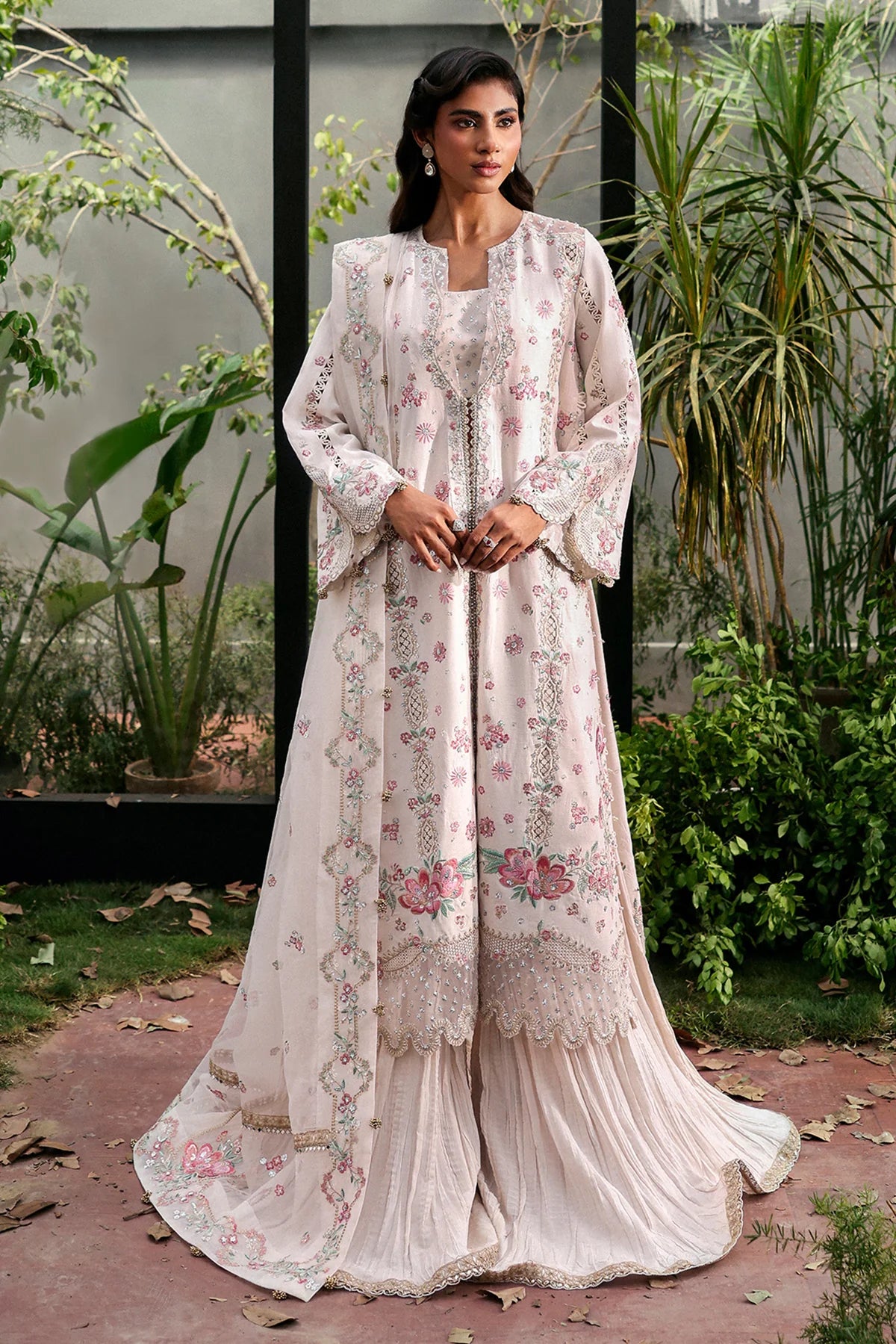 Rue | Afrozeh | La Fuchsia Collection 2025