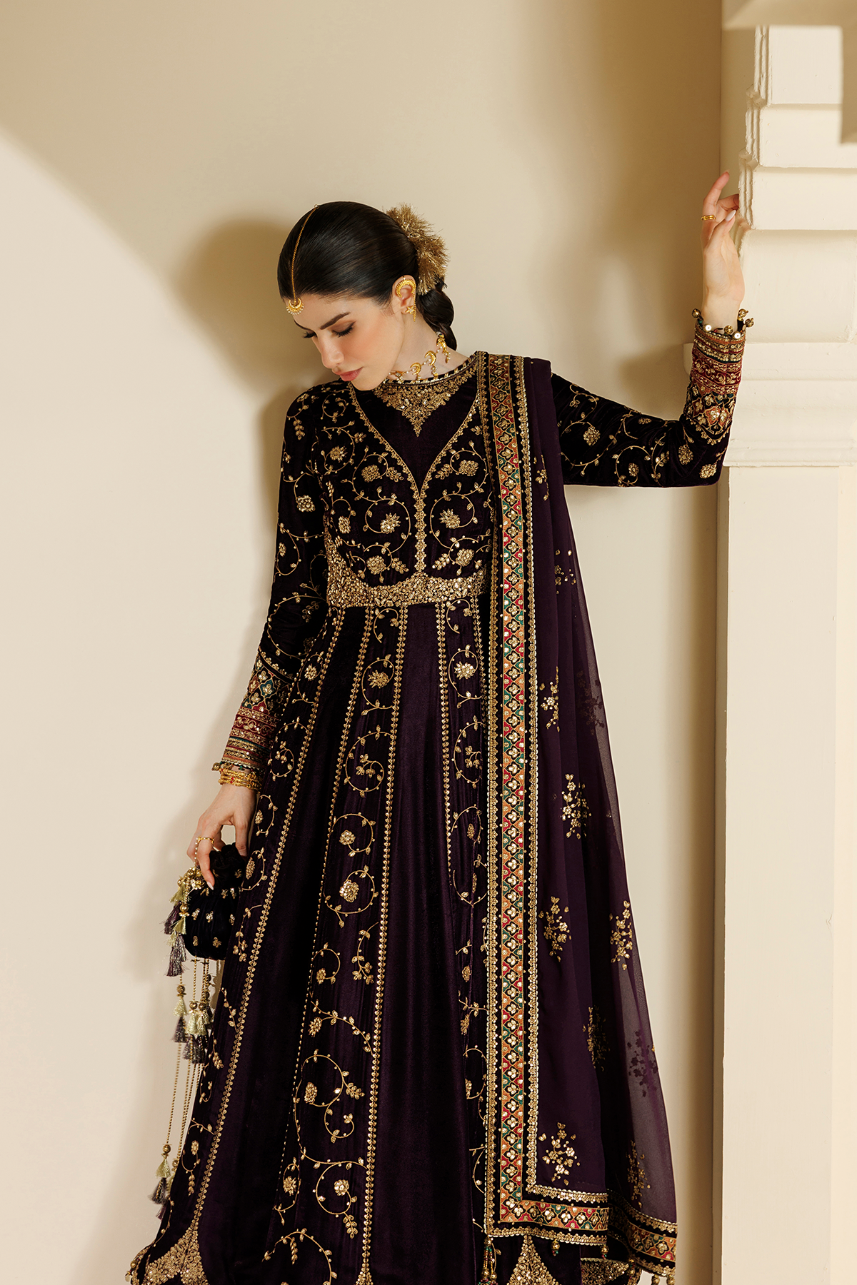 D03 | Jazmin | Chandni Velvet Formals 2026