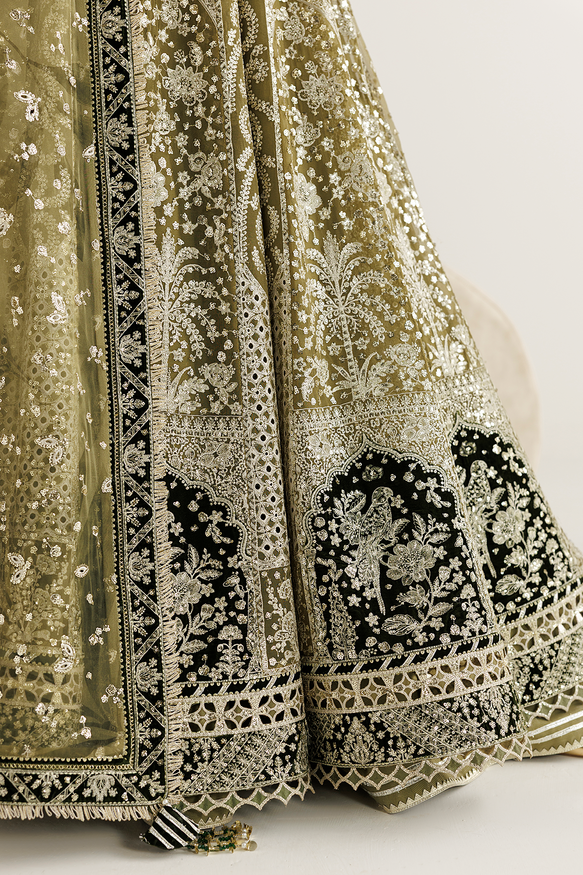 UC-3141 | Jazmin | Mirelle Luxury Formals Collection 2026