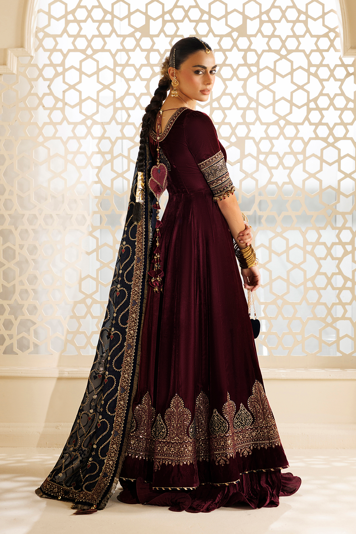 D04 | Jazmin | Chandni Velvet Formals 2026