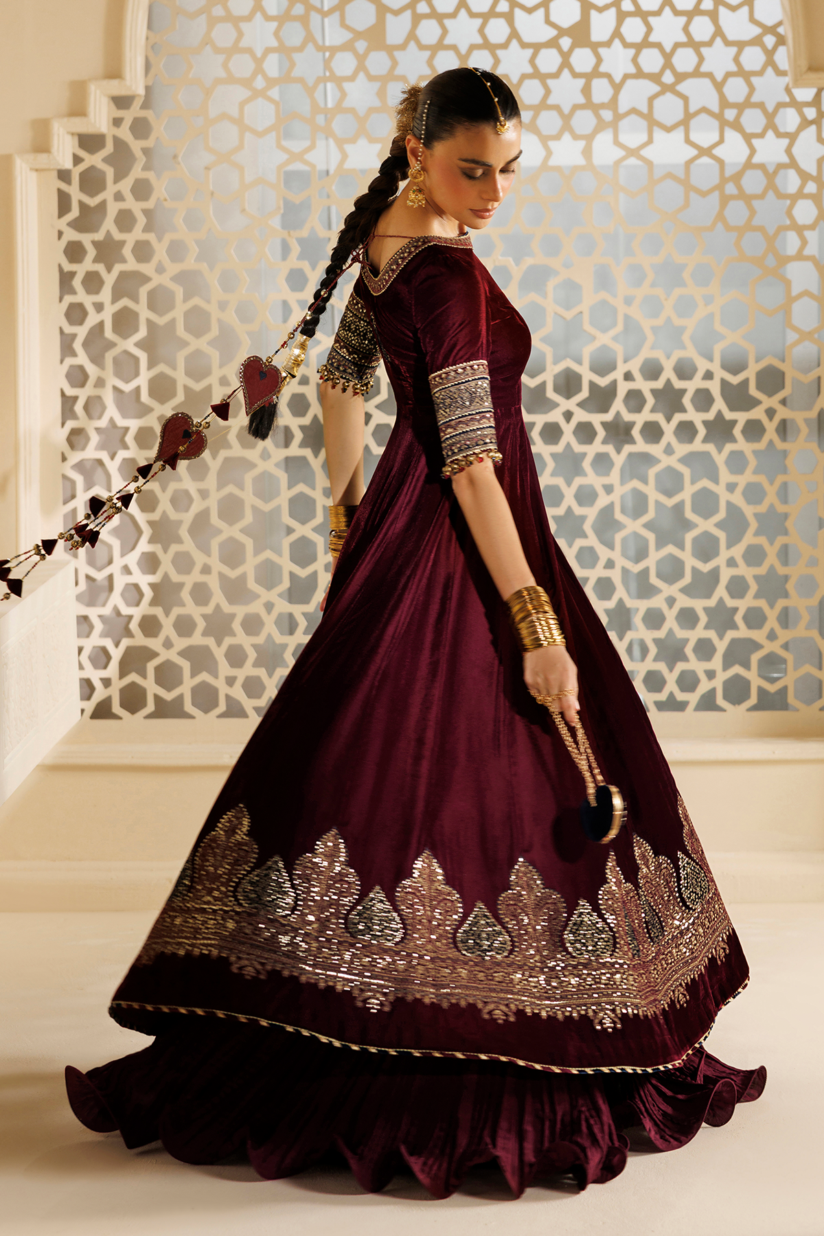 D04 | Jazmin | Chandni Velvet Formals 2026