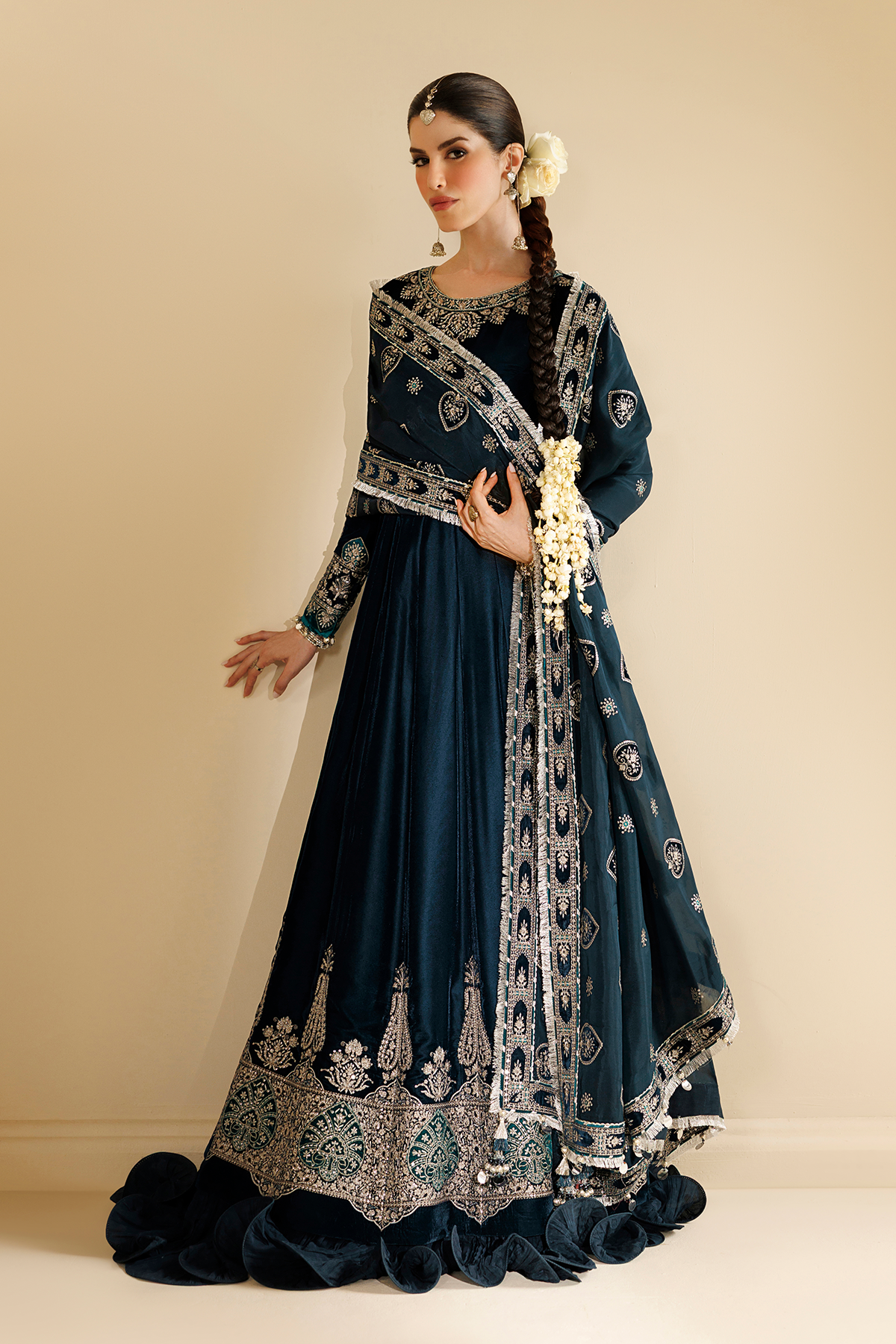 D09 | Jazmin | Chandni Velvet Formals 2026