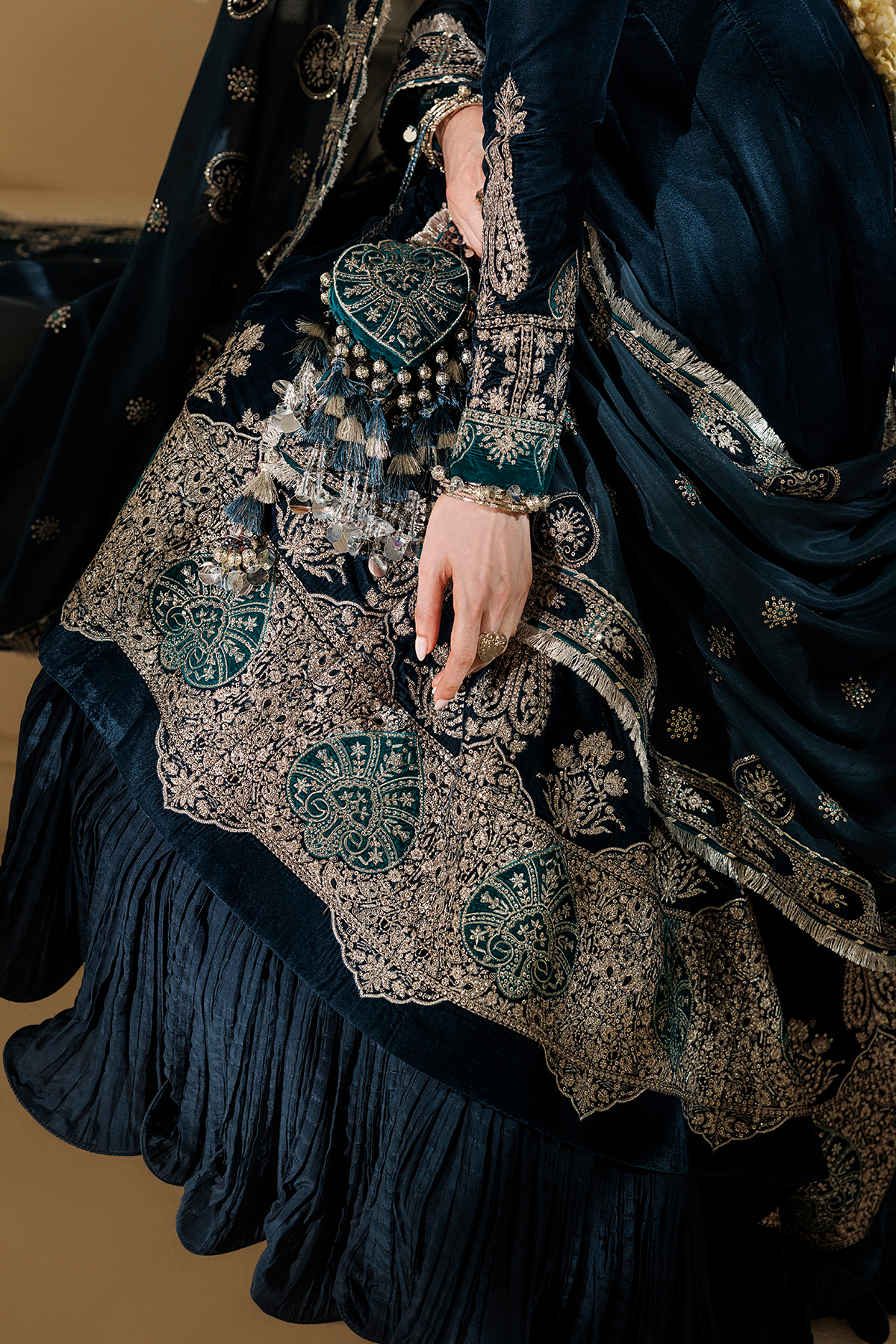 D09 | Jazmin | Chandni Velvet Formals 2026