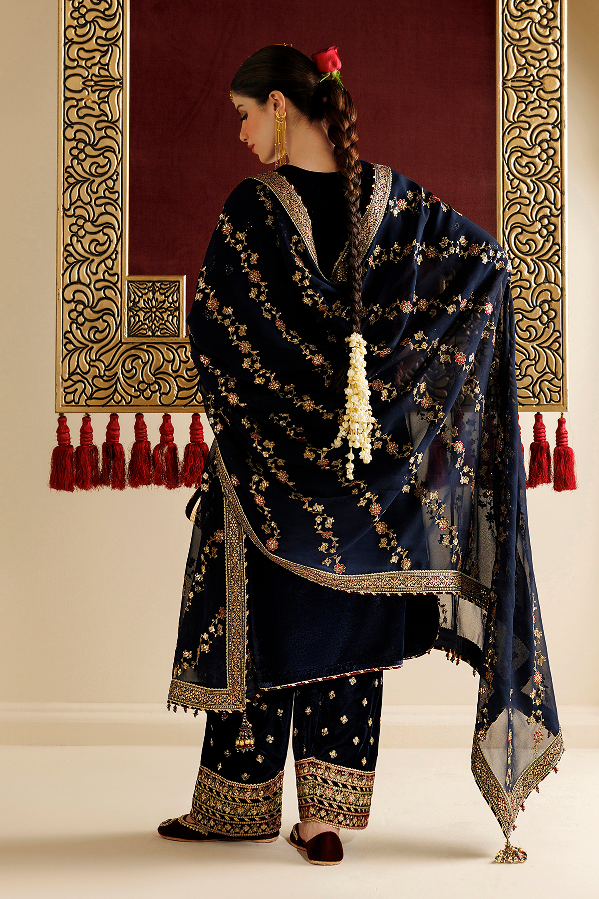 D11 | Jazmin | Chandni Velvet Formals 2026