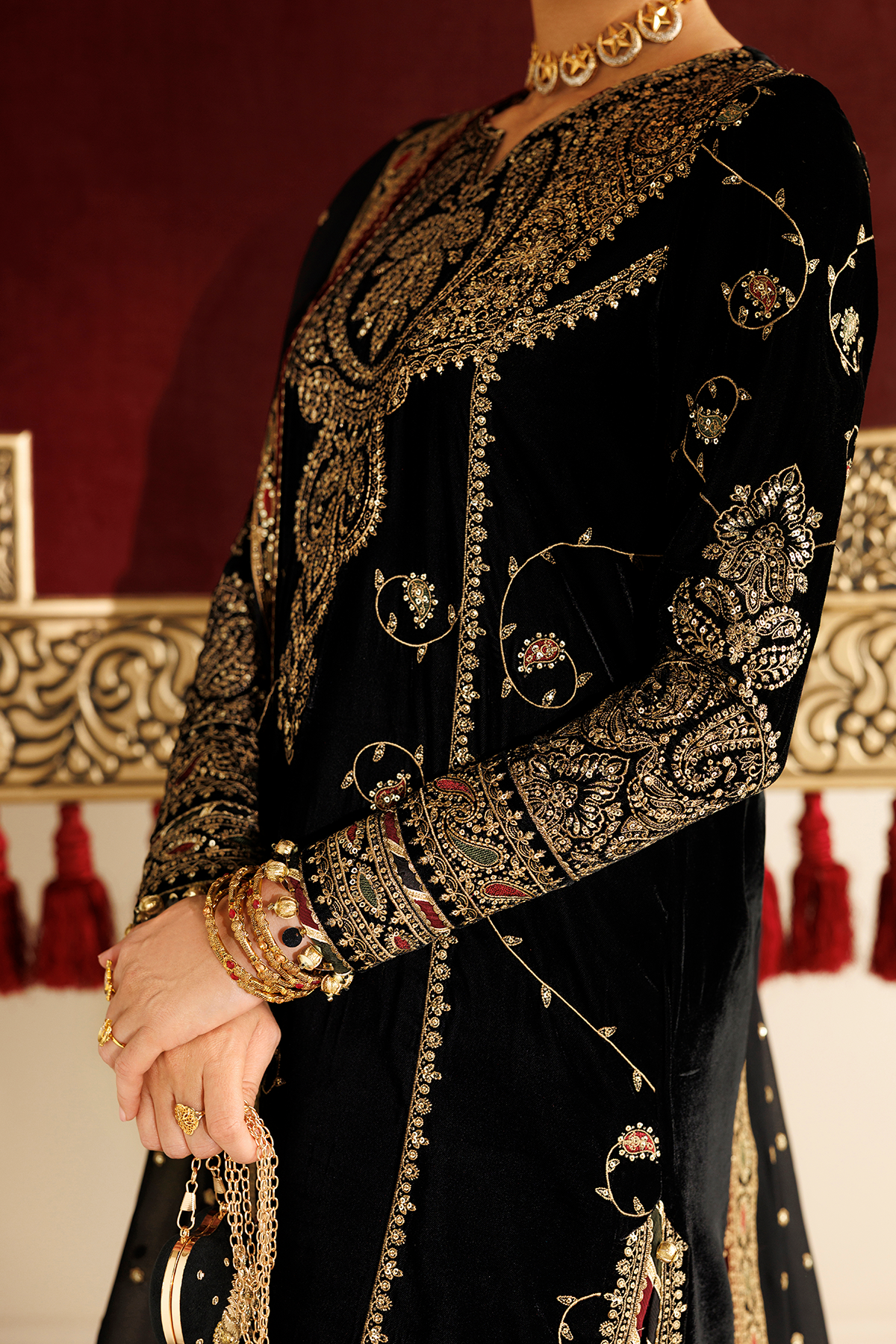 D05 | Jazmin | Chandni Velvet Formals 2026